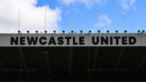 Deux raisons qui retardent la plus grande signature de Newcastle United cet été !