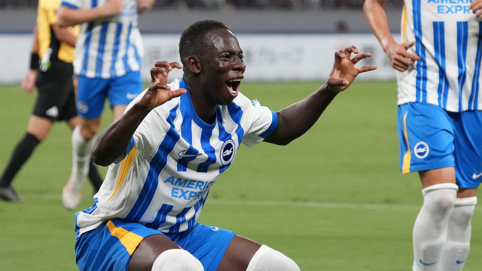 Yankuba Minteh : Un débat qui monte d’un cran – Un autre but de qualité pour Brighton (et un titre de Joueur du Match) au Japon !