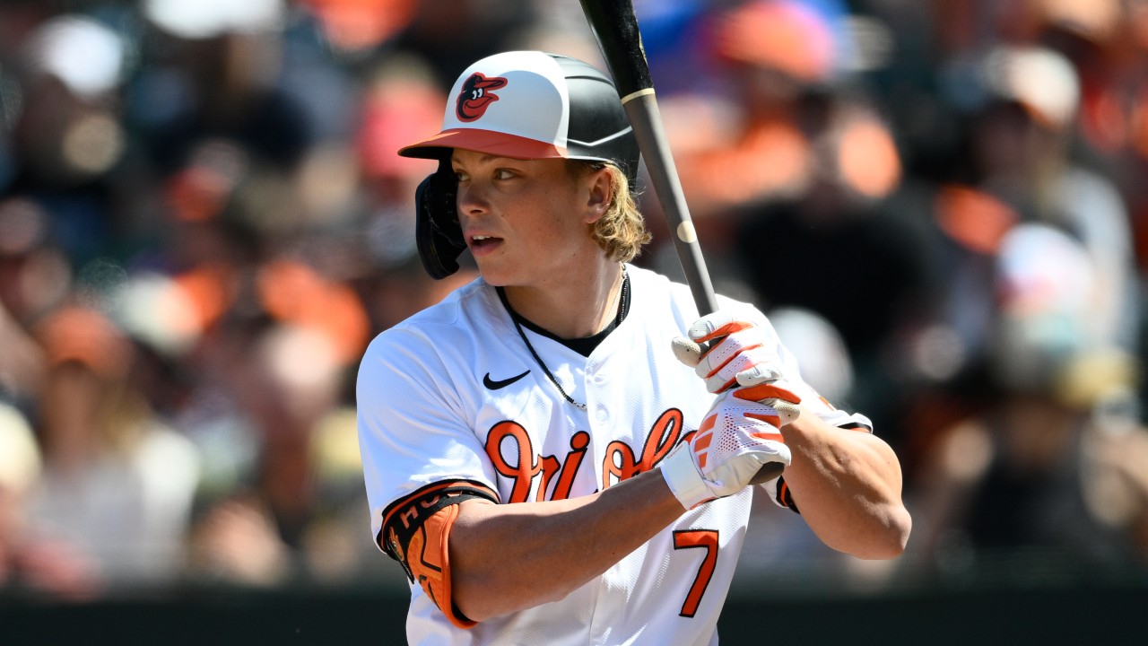 Jackson Holliday fait ses débuts avec les Orioles pour le grand final contre les Blue Jays !