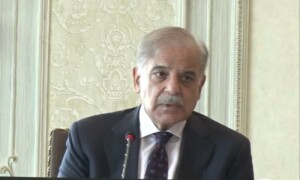 Aucune tolérance pour la campagne de propagande du PTI contre les forces armées : le PM Shehbaz s’exprime !