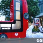 Samsung plie un bus londonien pour promouvoir ses nouveaux smartphones pliables !