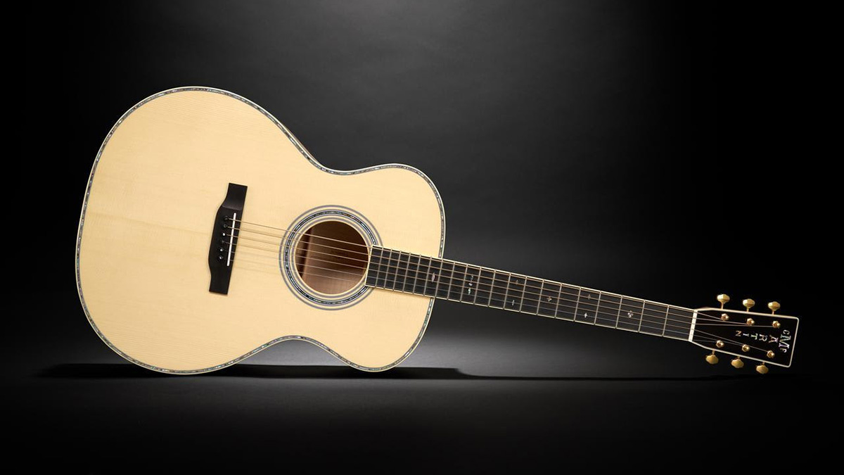 « Martin s’associe à Reverb pour une édition limitée unique : découvrez le Custom GP Blonde à 7 999 $ ! »