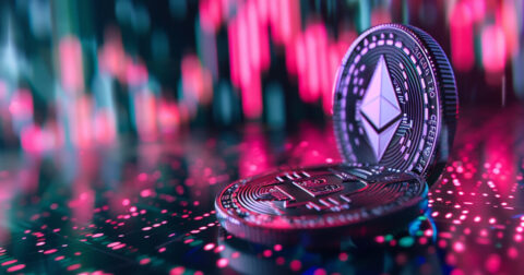 Bitcoin et Ethereum s’effondrent après la vente massive de technologies aux États-Unis, entraînant des pertes de 300 millions de dollars !