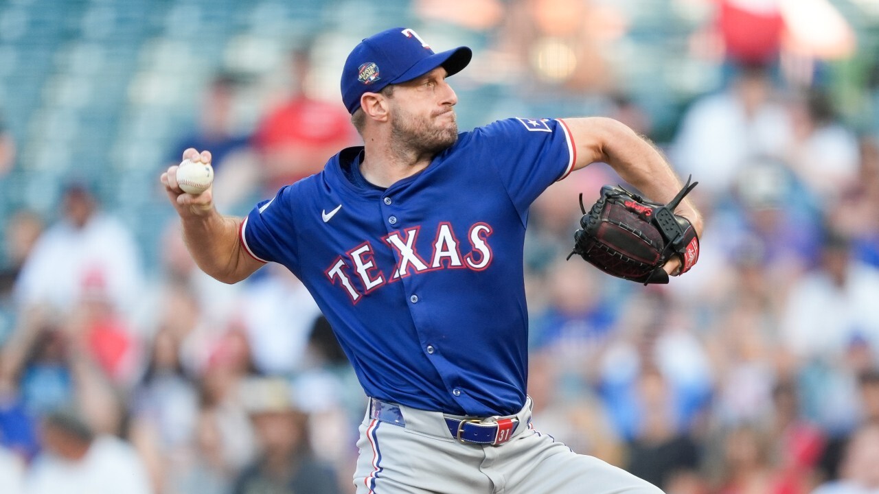 Scherzer des Rangers frappe Jimenez et entre dans le top 10 historique !