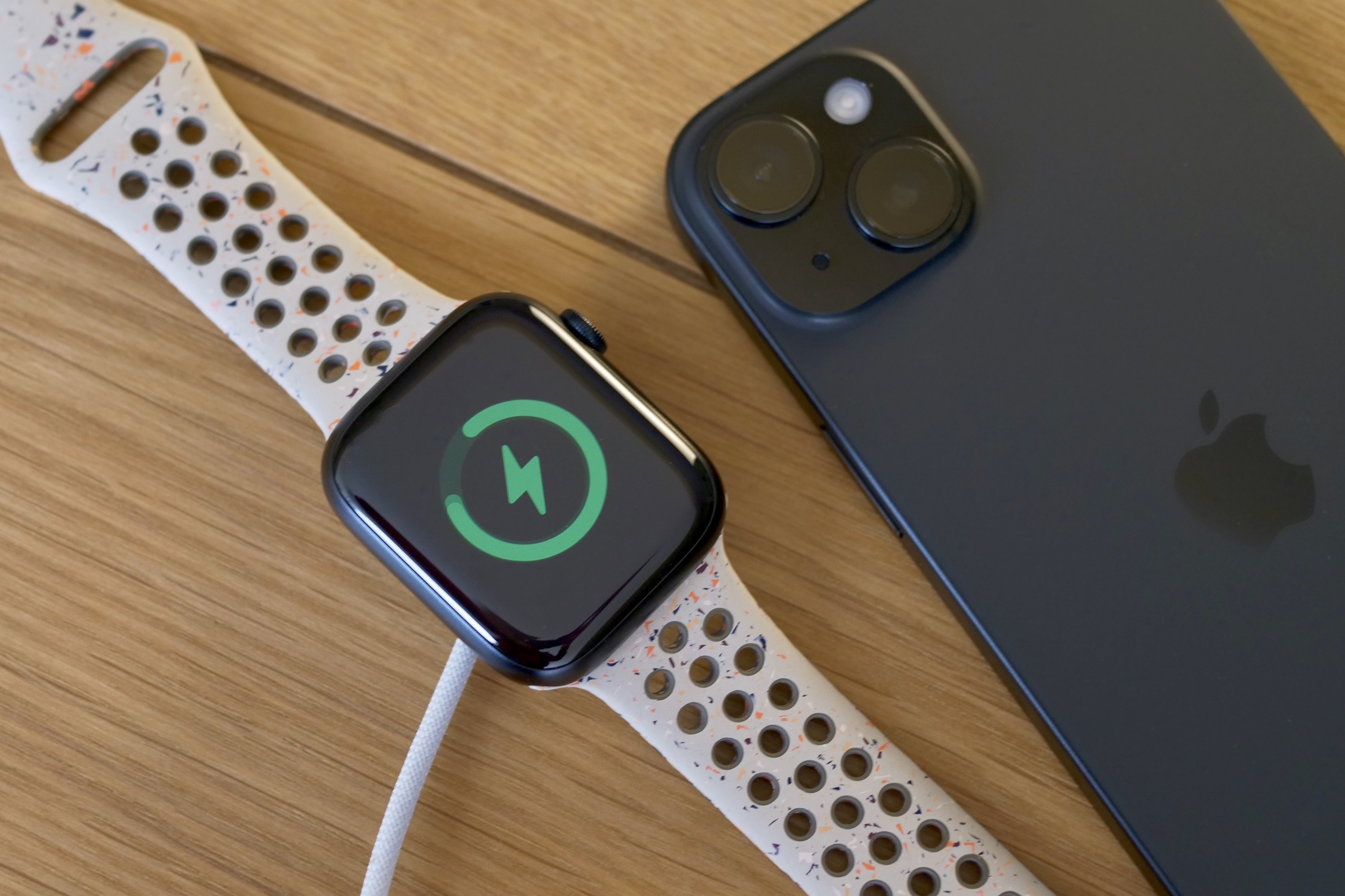 L'Apple Watch Series 9 en charge.