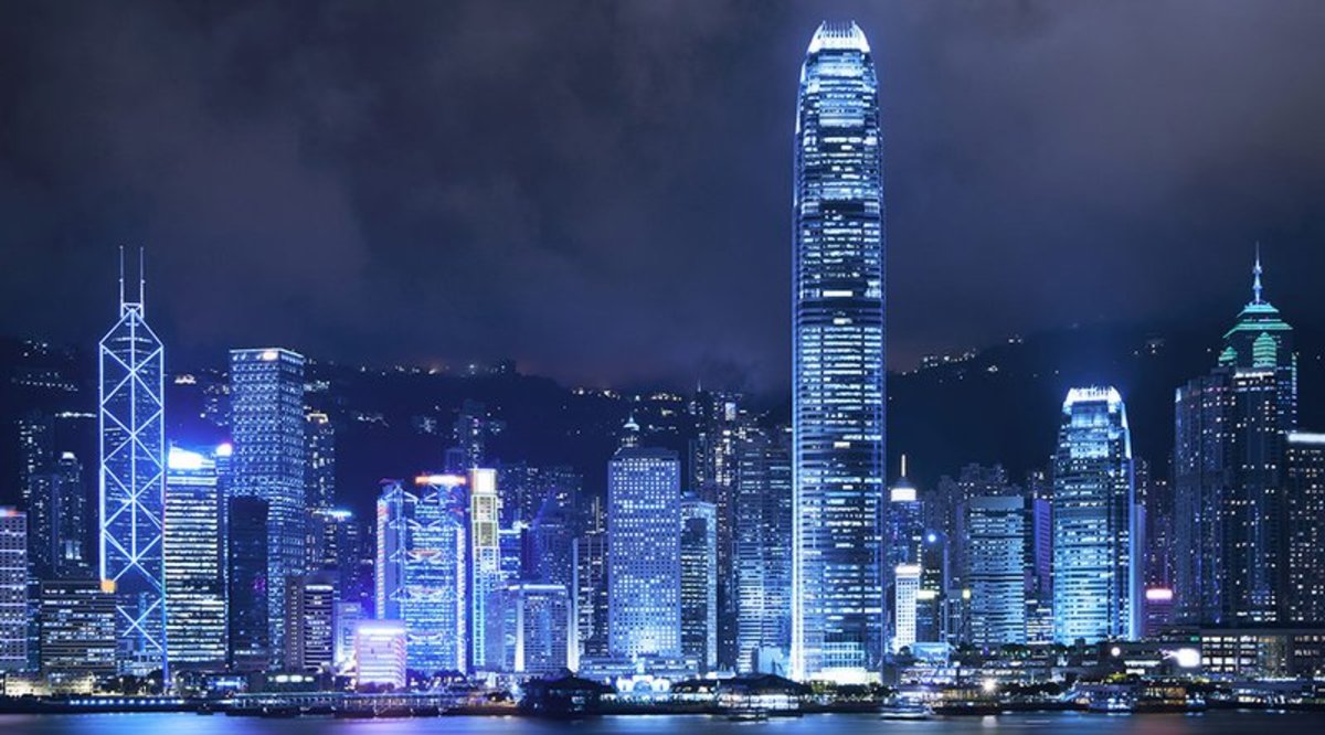 Le Plus Grand Courtier en Ligne de Hong Kong Lance le Trading de Bitcoin !