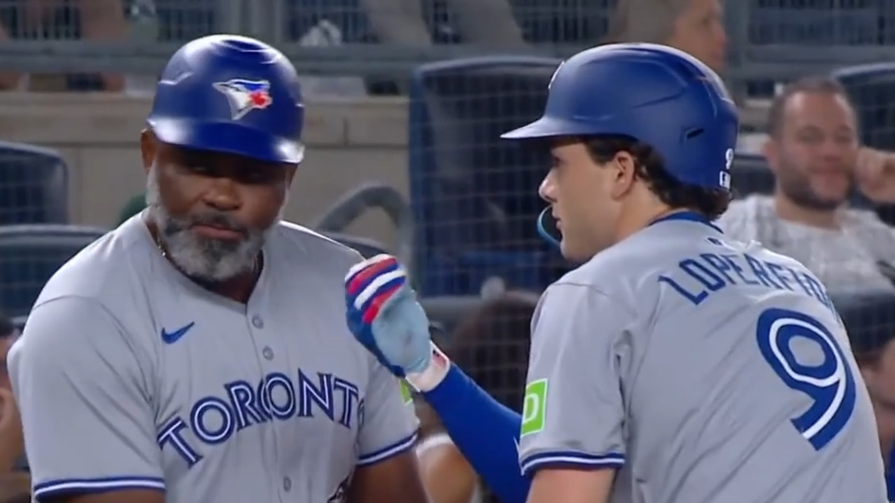 Loperfido des Blue Jays frappe un triple et marque sur un simple de Guerrero Jr. !