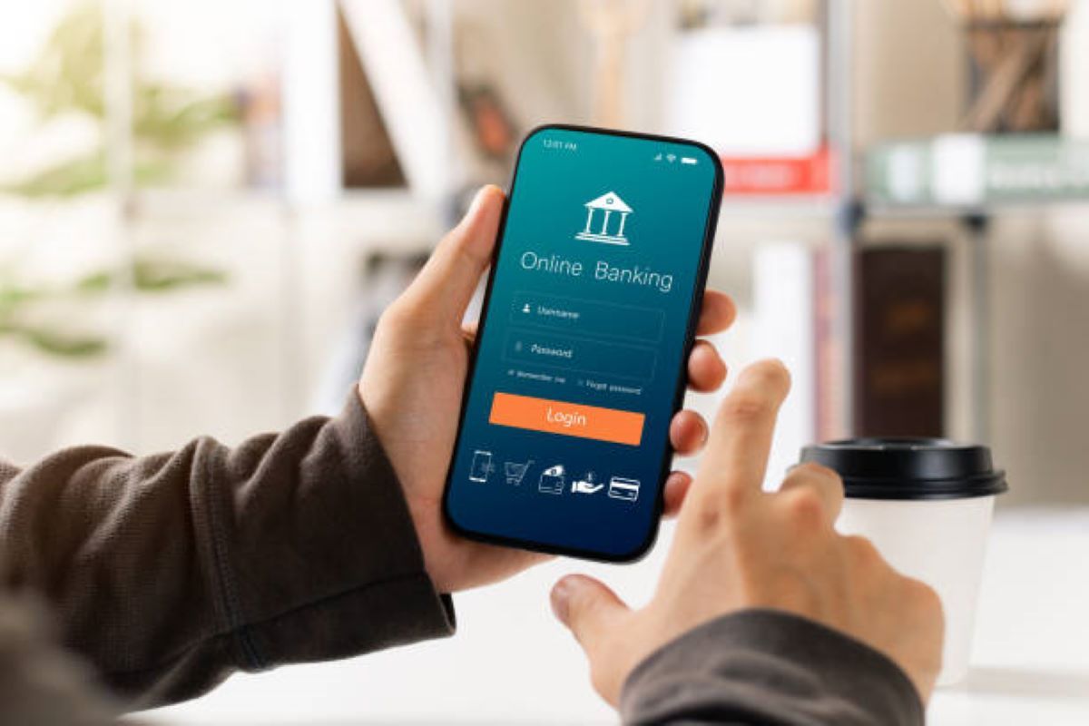 Les cybercriminels à l’affût des applications bancaires : Protégez-vous avec ces conseils essentiels !