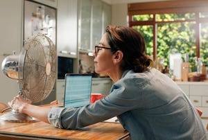 Astuces Infaillibles pour Garder Votre Maison Fraîche Pendant une Canicule