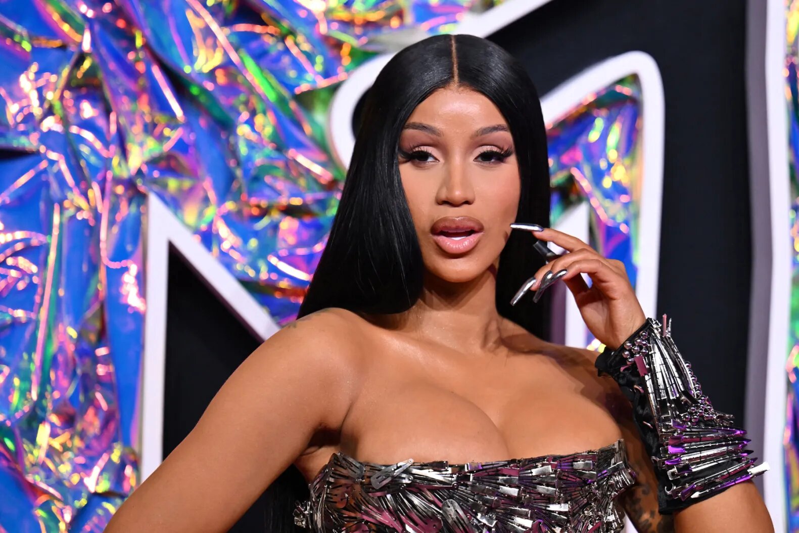 Cardi B prend une décision choc : elle demande le divorce d’Offset !