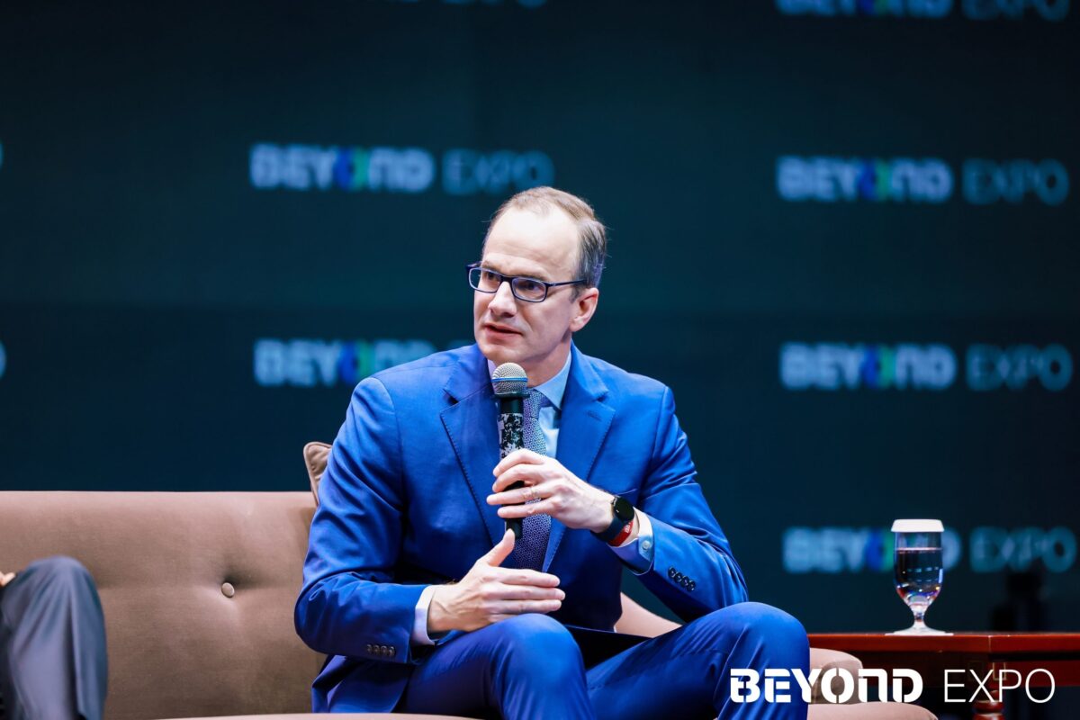 EXPO 2024 : Jon Creyts, PDG de RMI, met en lumière les innovations technologiques climatiques comme des opportunités et des défis pour les pays en développement