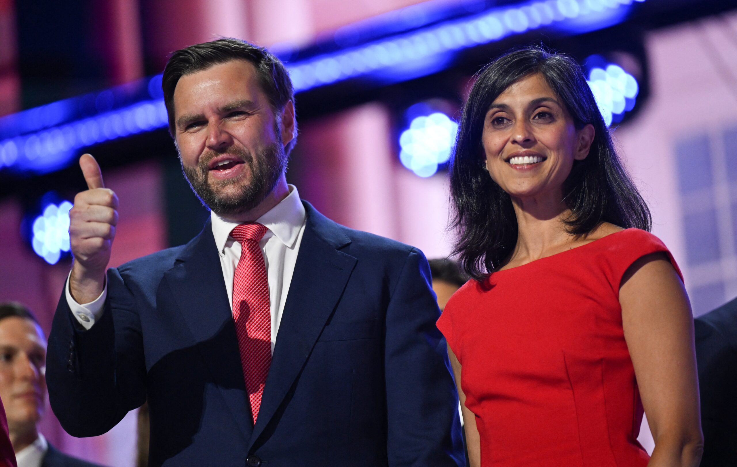 La femme de JD Vance : Mon mari visait seulement à critiquer ceux qui choisissent délibérément de ne pas avoir d’enfants, pas ceux qui essaient sans succès