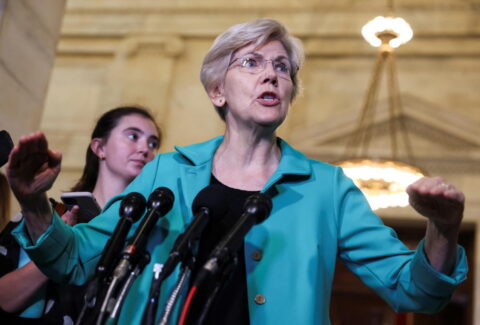 Les sénateurs Elizabeth Warren et Bernie Sanders exigent une enquête antitrust sur Venu Sports !