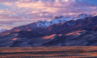 Montagnes Élevées, Coquillages Anciens et l’Émerveillement du Temps Profond