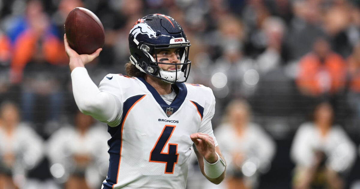 Jarrett Stidham, titulaire pour le premier match de présaison des Broncos : un duel palpitant avec Bo Nix !