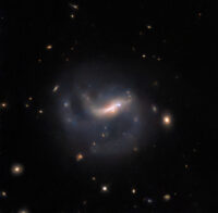 Hubble Met en Lumière une Supernova Éblouissante