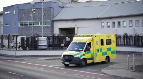 Dix prisonniers hospitalisés d’urgence après des overdoses suspectées à la prison de Portlaoise !