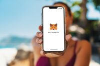 MetaMask s’associe à Mastercard pour lancer un programme pilote de carte de débit en auto-gérance !