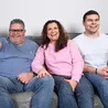 Les fans de Gogglebox sous le choc par la carrière incroyable de Josh Tapper, entre amour et surprises !