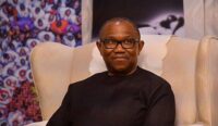 Les titulaires d’un doctorat nigérian devraient économiser pendant 85 ans pour s’offrir les SUV à 160 millions de Naira des législateurs — Peter Obi