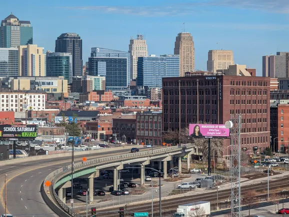 Le projet de 237 millions de dollars sur l’I-70 au Missouri : un succès pour le partenariat Clarkson-Radmacher !