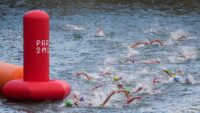 Des athlètes olympiques tombent malades après avoir nagé dans la Seine : la qualité de l’eau en question ?