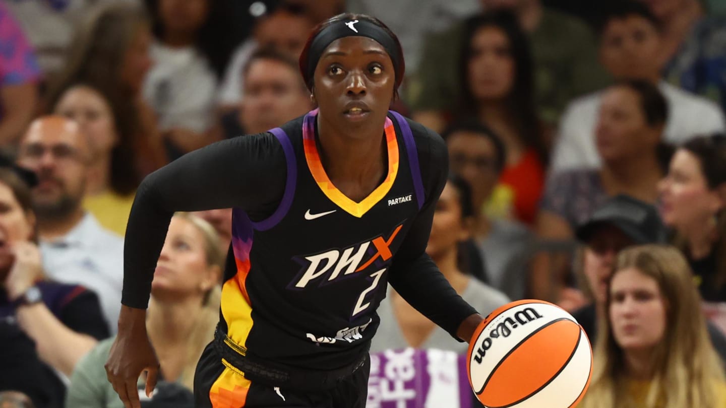 Kahleah Copper brille et s’illustre avec 29 points lors de la victoire des Mercury contre les Sky !