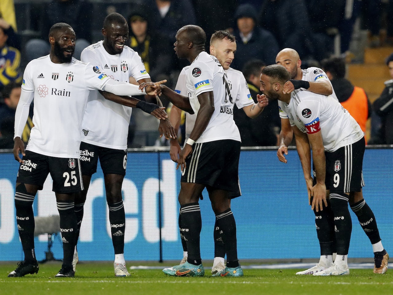 Prédictions captivantes pour la Super Lig turque de dimanche : Besiktas face à Antalyaspor !