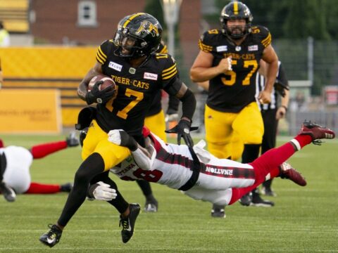 RÉPARER CE QUI N’EST PAS CASSÉ : Les Redblacks retrouvent leurs titulaires après des remplaçants brillants !