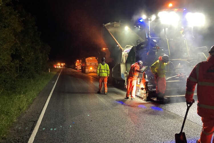 Essai d'asphalte sur l'A2