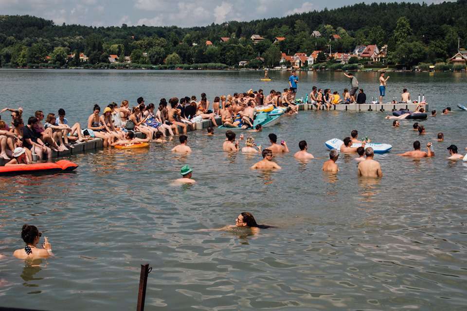 pêche sur les lacs orfű