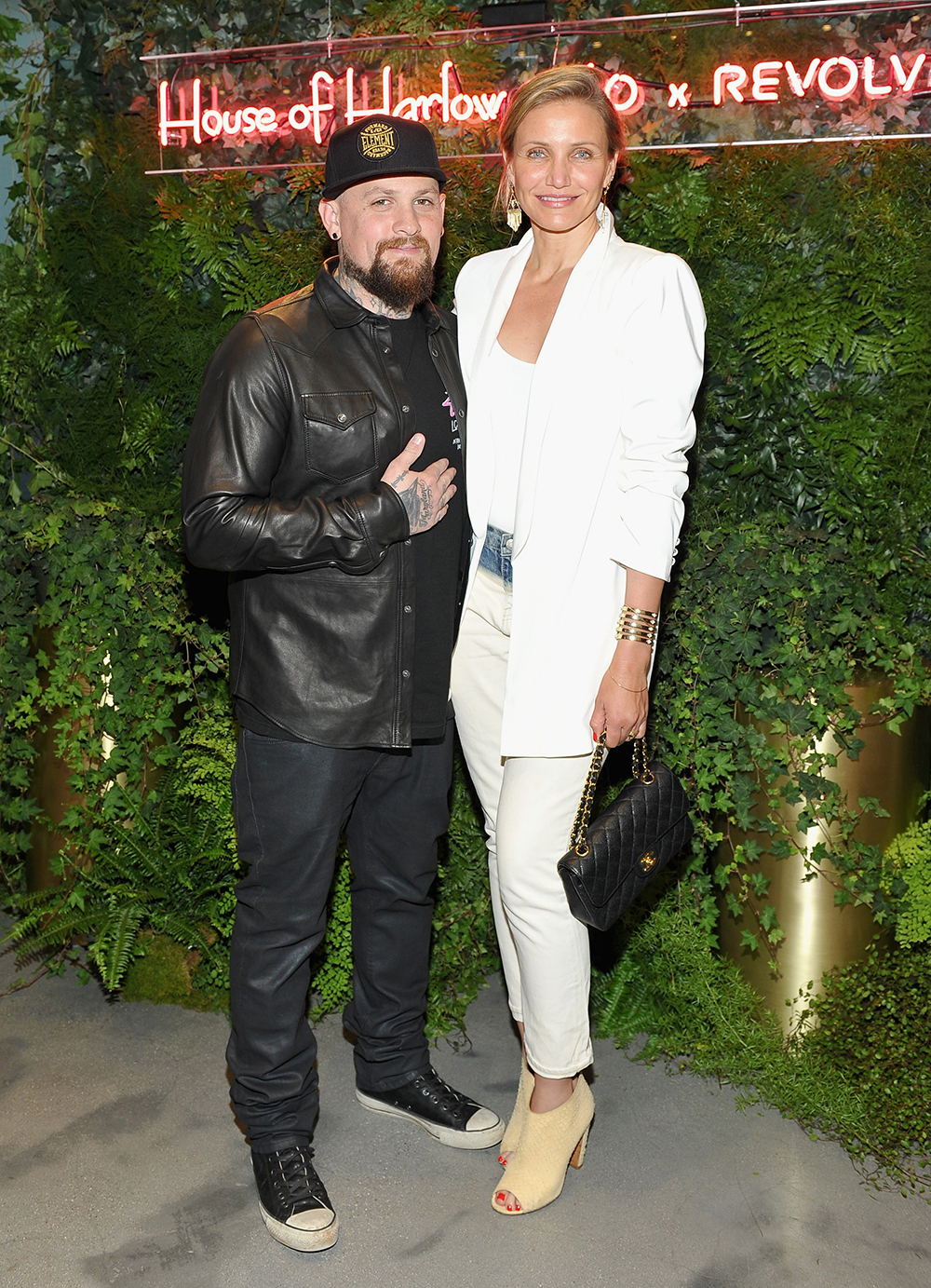 Cameron Diaz et Benji Madden souriant