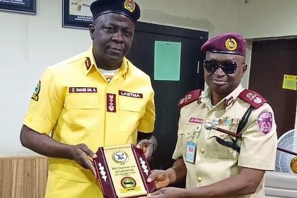 actualités LASTMA, FRSC renforcent leur partenariat pour la gestion du trafic à Lagos