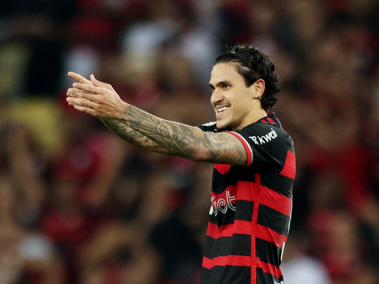 Pedro de Flamengo célèbre son premier but le 12 juillet 2024 Pedro de Flamengo célèbre son premier but le 12 juillet 2024