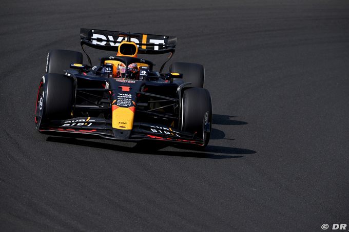 Max Verstappen en action