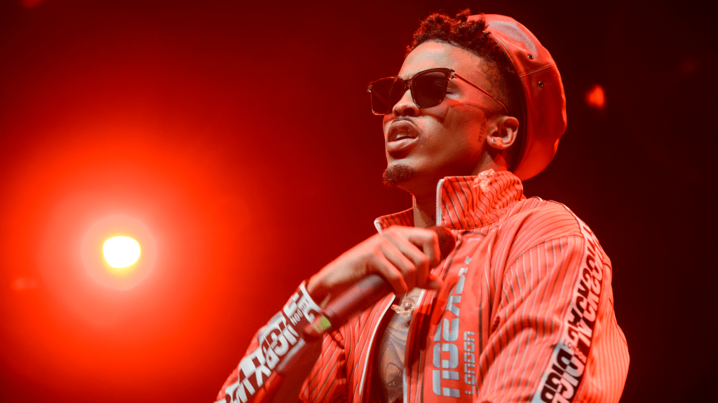 August Alsina Responds To Being Called A “Gay Bi**h” After Discussing His Sexuality