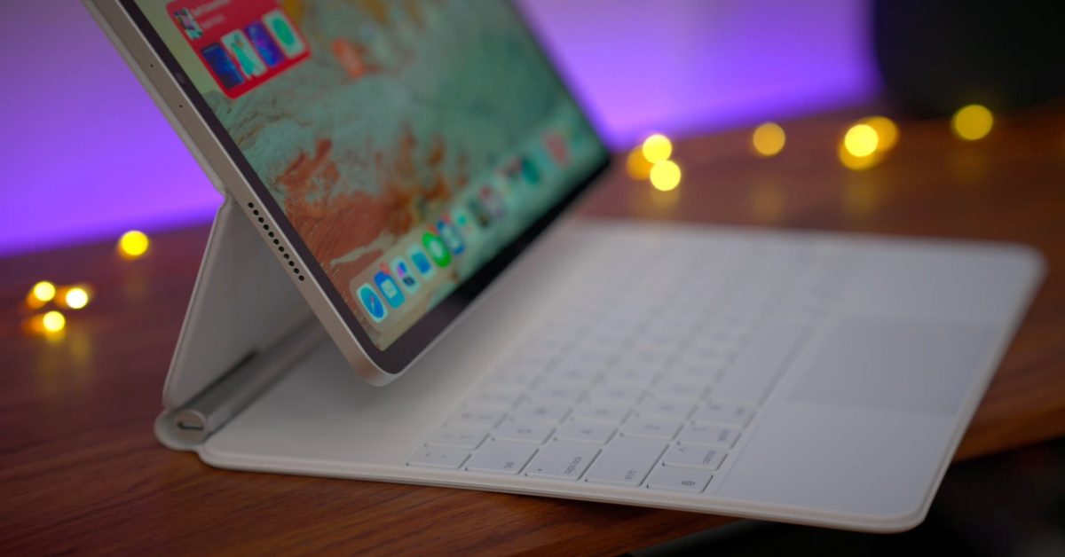 Gurman: Apple working on new Magic Keyboard for iPad