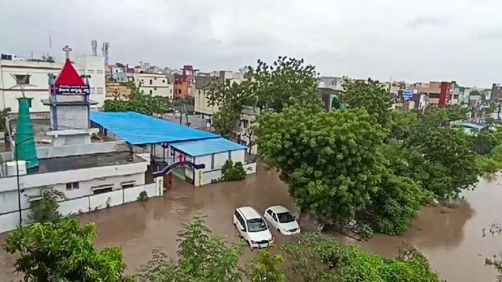 India weather updates on September 2: IMD predicts more rain in Andhra, Gujarat, Maharashtra; Orange alert in Telangana