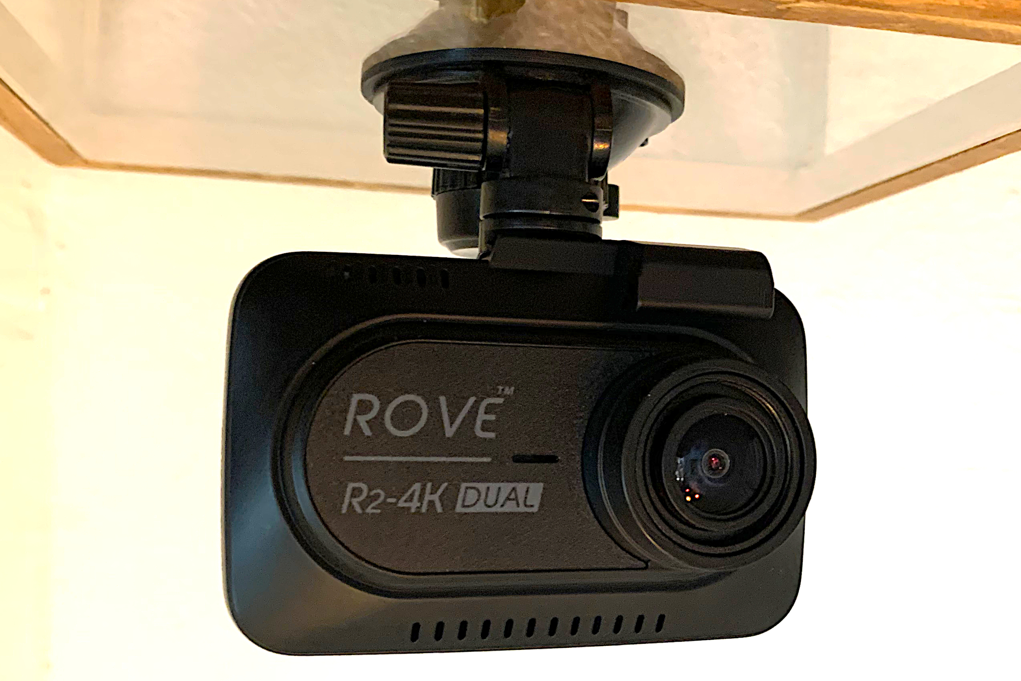 Rove R2-4K Dual dash cam review: Nice features at a nice price