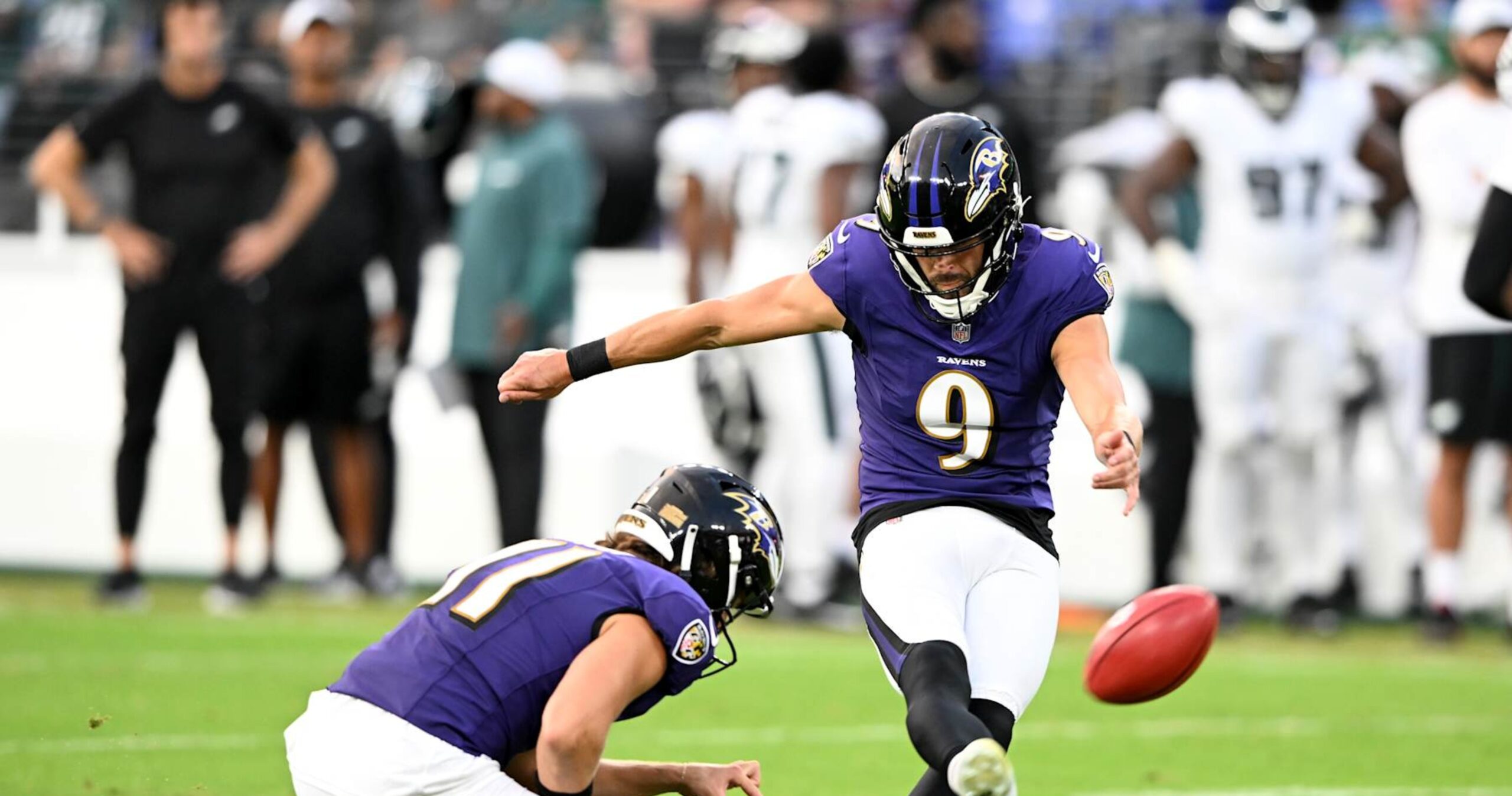 Justin Tucker Talks Plan for Ravens-Chiefs Pregame After Viral Mahomes, Kelce Video