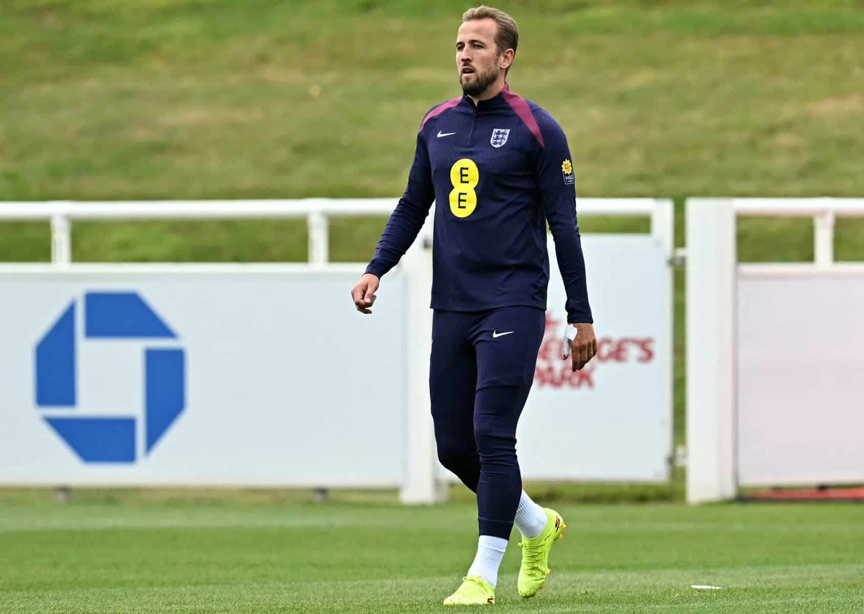 England captain Kane sets sights on Ronaldo’s enduring career