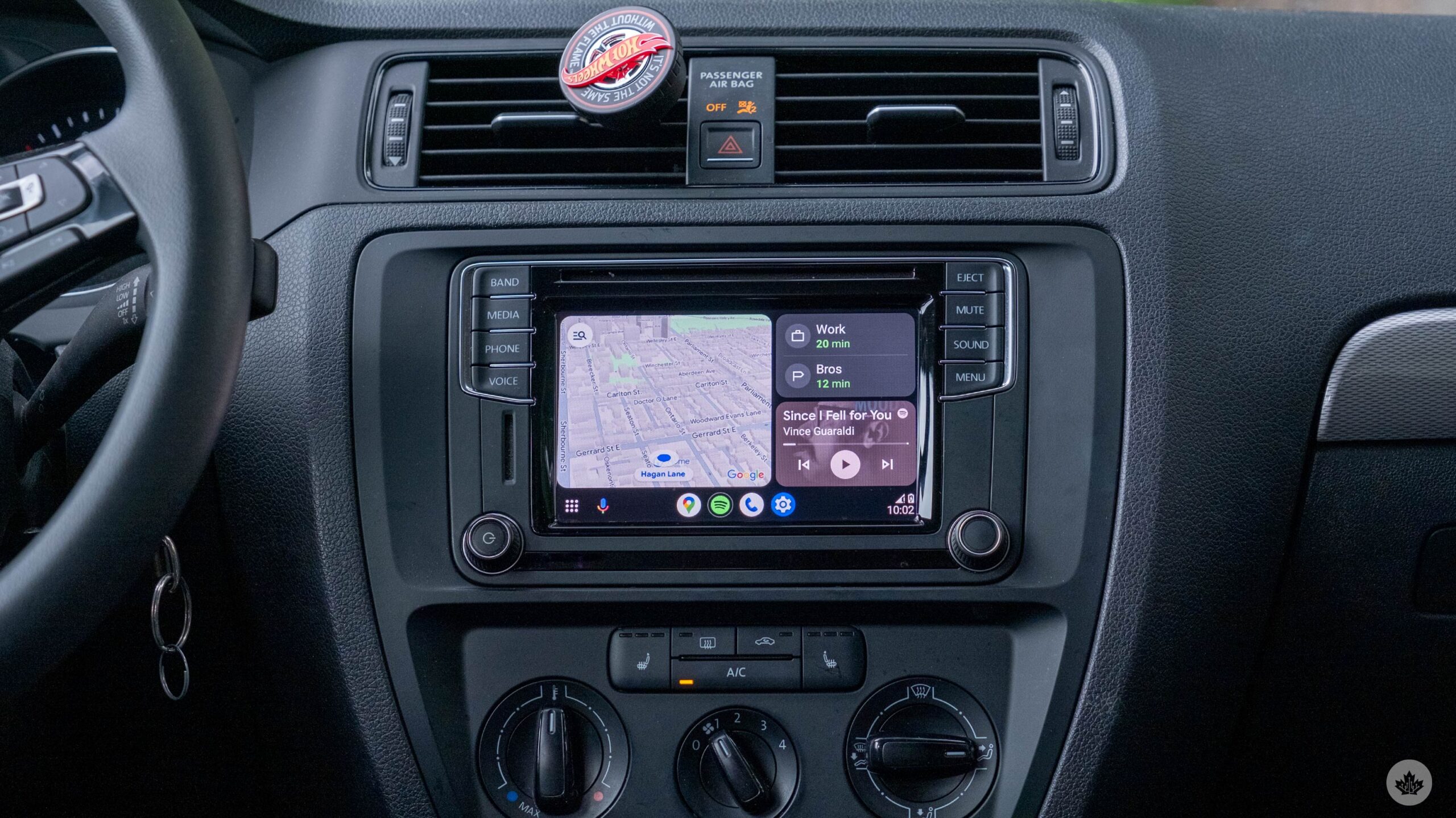 Next Android Auto update may make it easier to play the radio