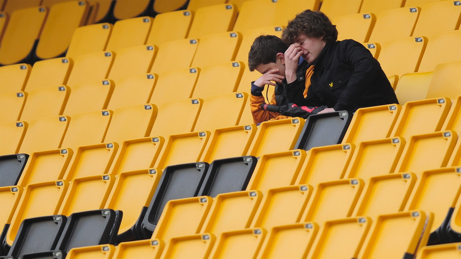 Wolves fans react to so many unsold tickets for Newcastle United match