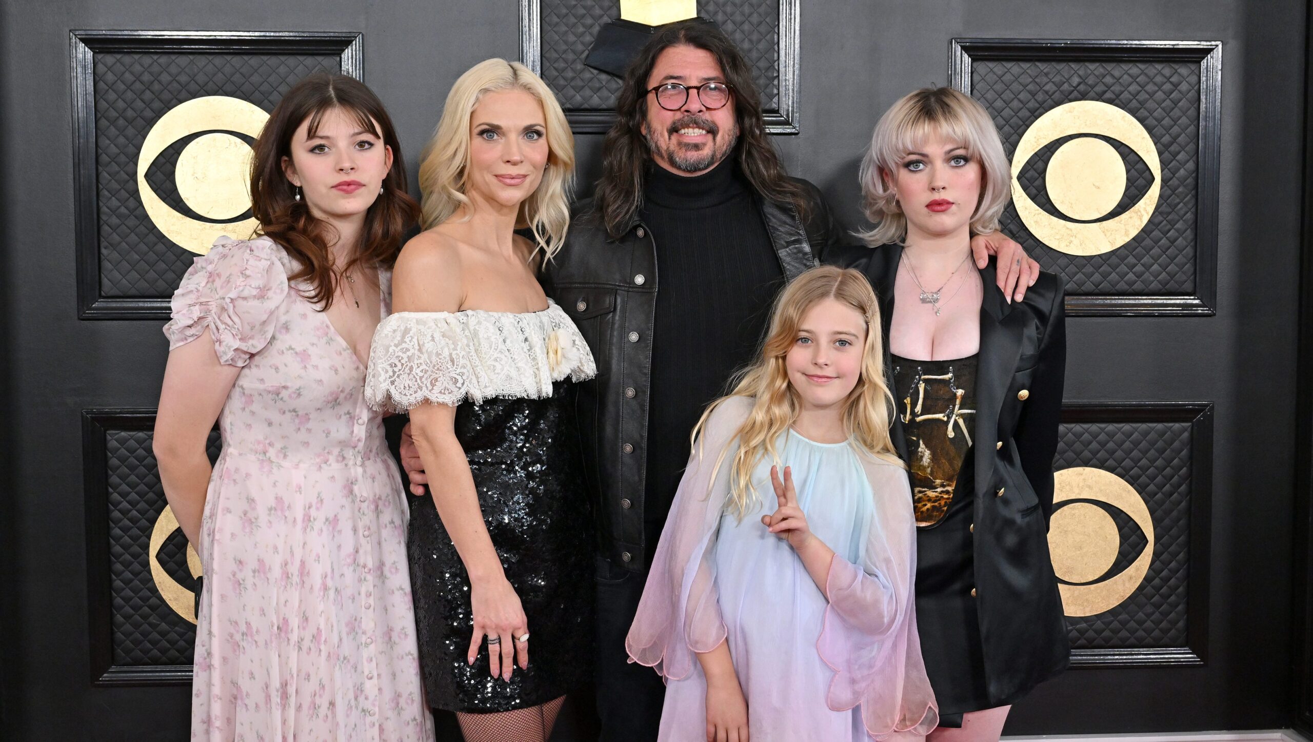 Dave Grohl’s Kids: Foo Fighters Singer Reveals He Now Has 4 Daughters