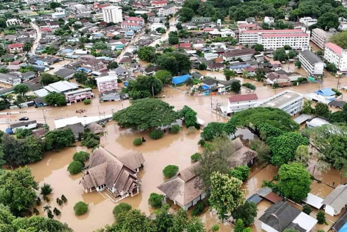 Flooding in heart of Chiang Rai