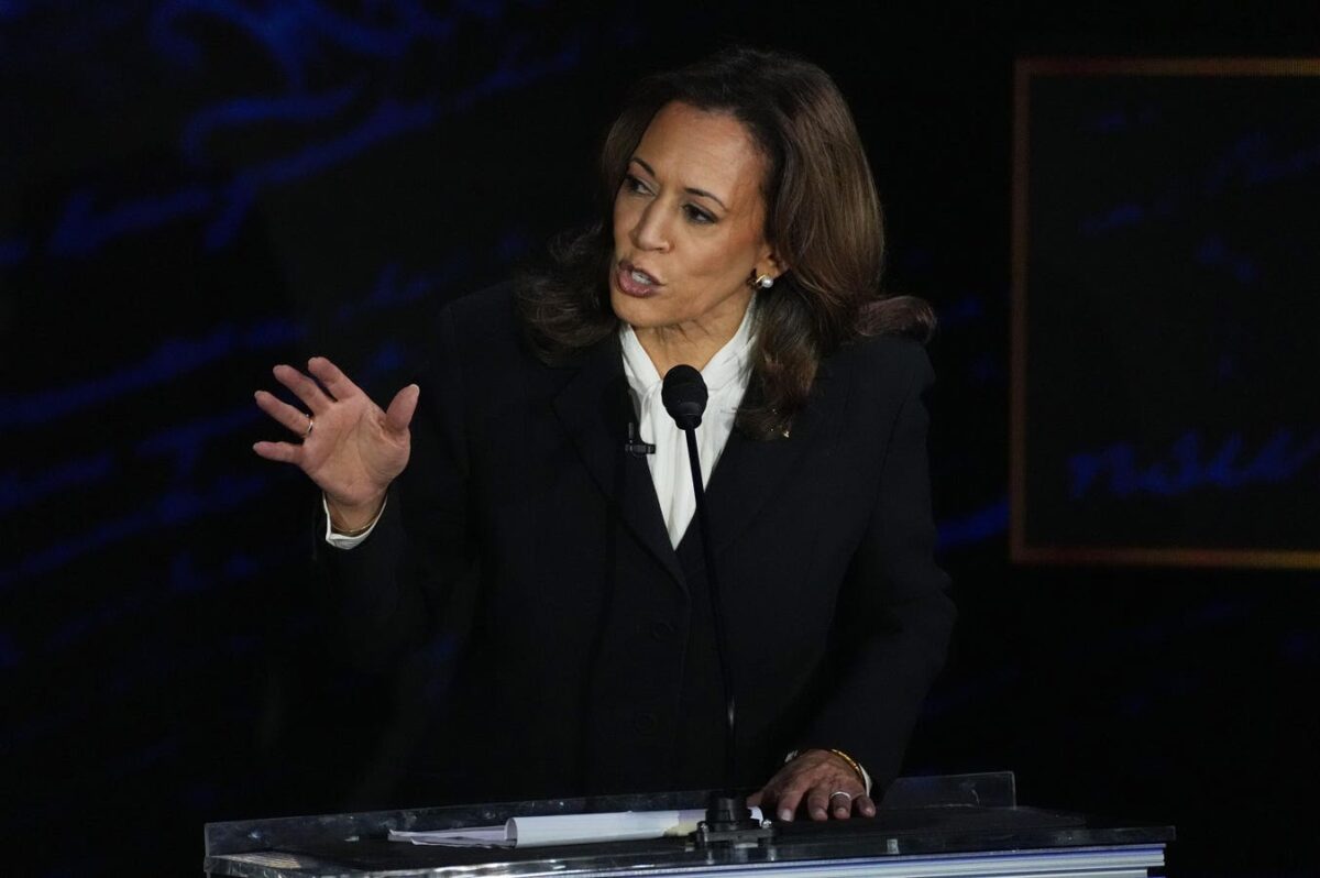 Social Media Claims Harris Had Earphone Earrings During The Debate