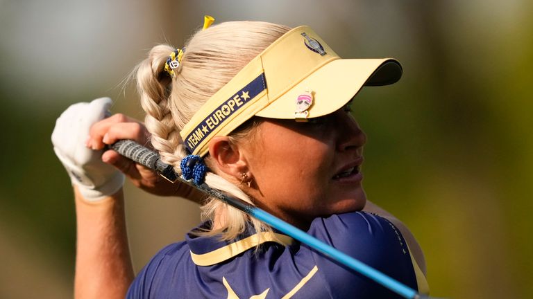 Charley Hull lors d'un match de la Solheim Cup au Robert Trent Jones Golf Club, le 15 septembre 2024, à Gainesville, VA. (AP Photo/Matt York)