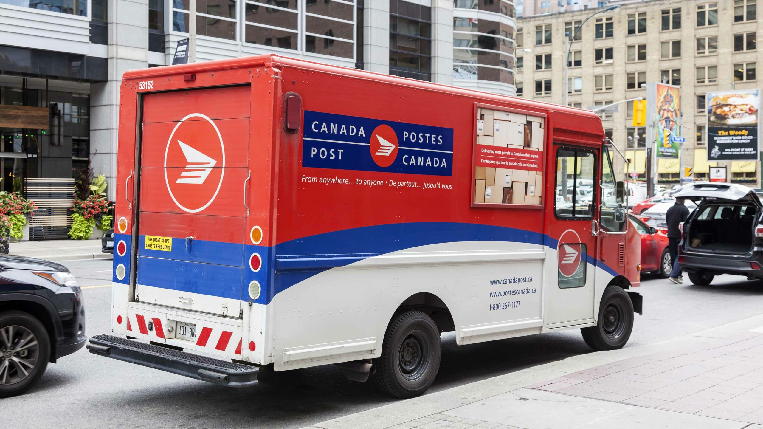 Camion de Canada Post